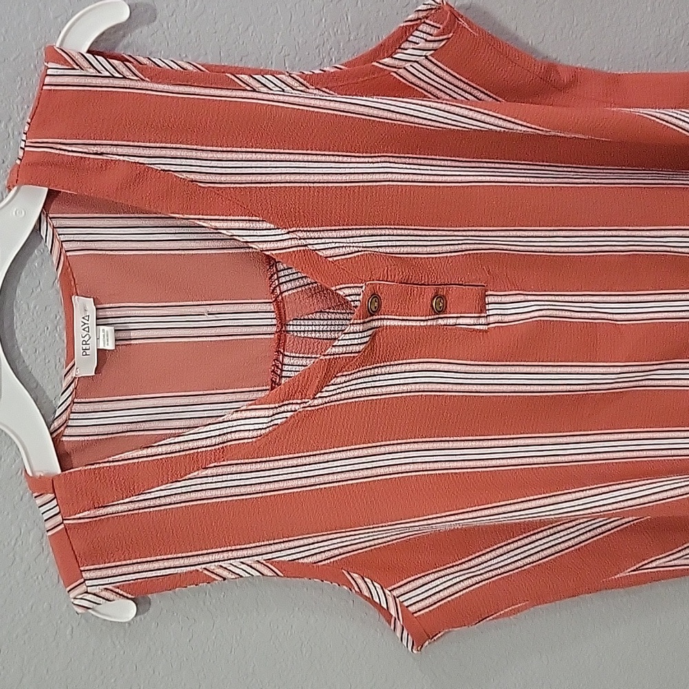 Womens blouse size L